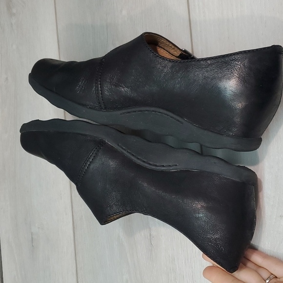 Dansko Women Marisa Comfort Mary Jane Leather Wedge Clogs shoes sz 38/7.5-8 - Picture 8 of 13